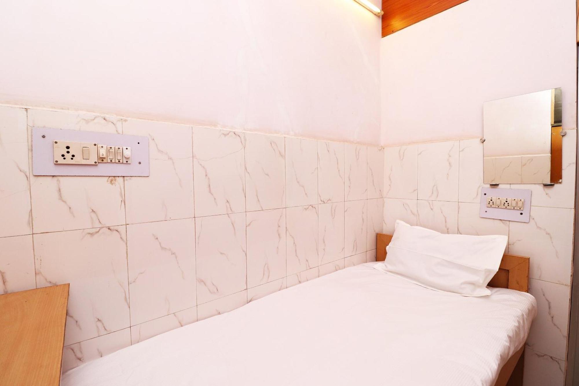 Hotel Kshama Jabalpur Dış mekan fotoğraf